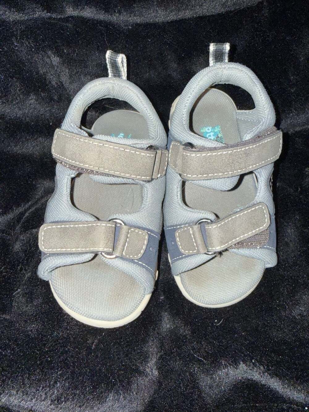 Carter's Toddler Boys Gray and Blue Hook-and-Loop Sandals Size 8